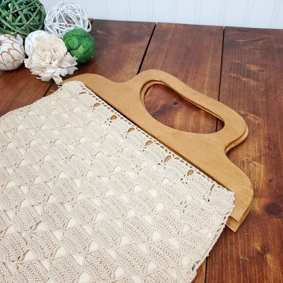 Vintage Handmade Crochet Bag - Picture 4 of 9